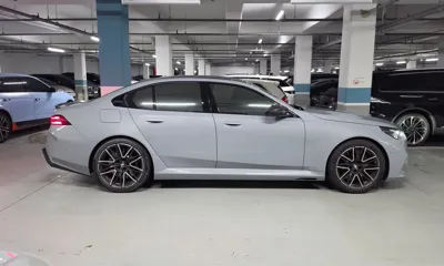 BMW M5