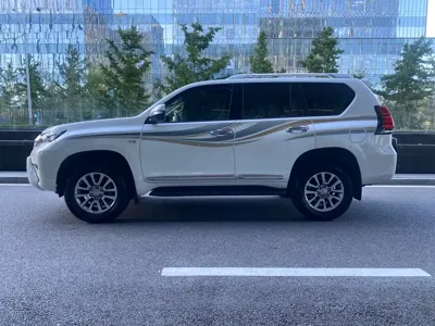 Toyota Prado (Import)