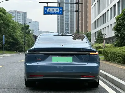 Nio ET7