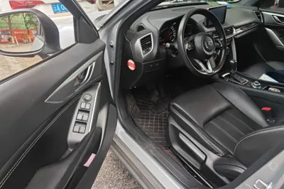 Mazda CX-4