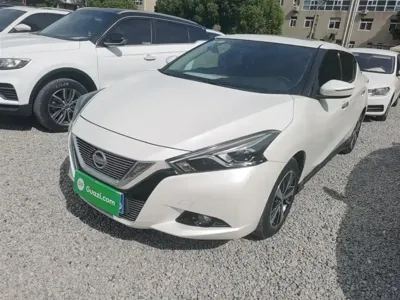Nissan Bluebird