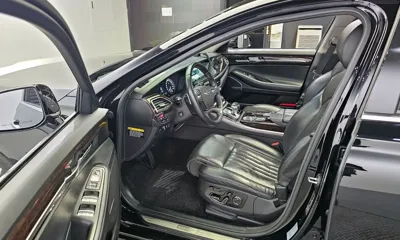 Genesis EQ900