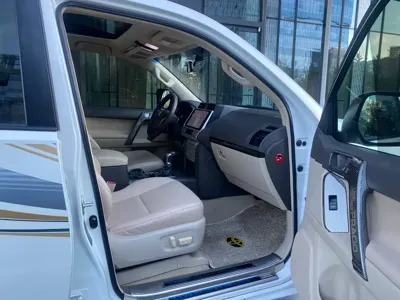 Toyota Prado (Import)