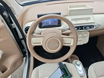 Wuling MINIEV