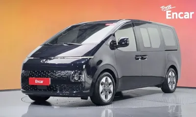 Hyundai Staria