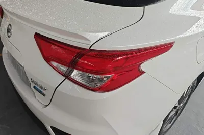 Nissan Lannia