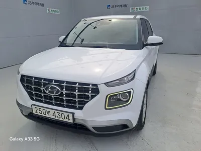 Hyundai Venue
