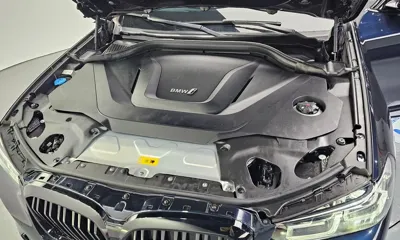 BMW iX3