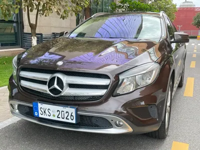 Mercedes-Benz GLA