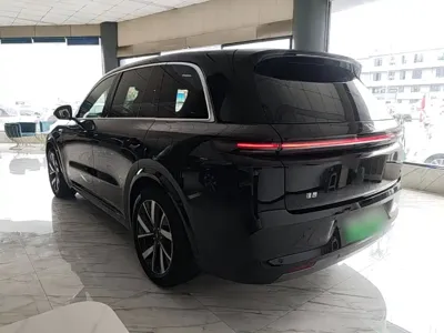 Li Auto Li L8