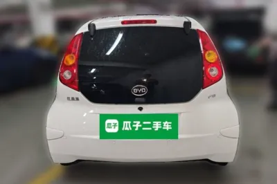 BYD F0