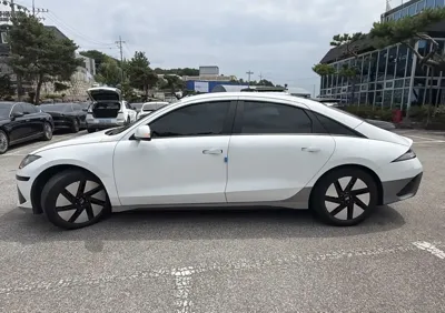 Hyundai Ioniq6