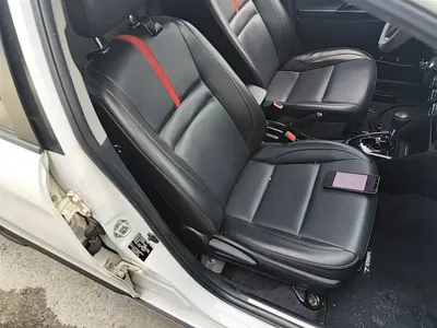 Toyota Yaris L