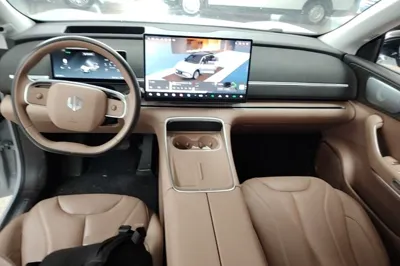 Leapmotor C11