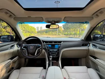 Cadillac XTS