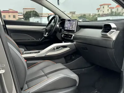 Geely Binyue