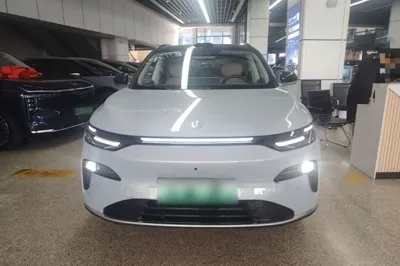 Leapmotor C11