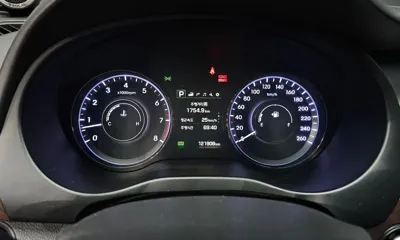 Hyundai Aslan