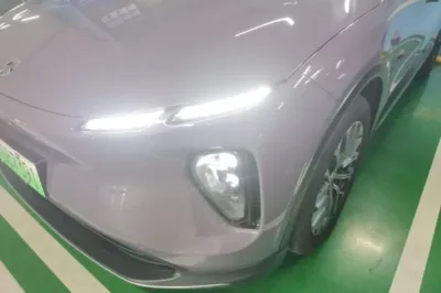 Nio EC6