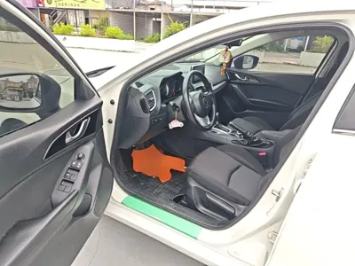 Mazda 3 Axela
