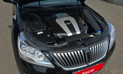 Hyundai Equus