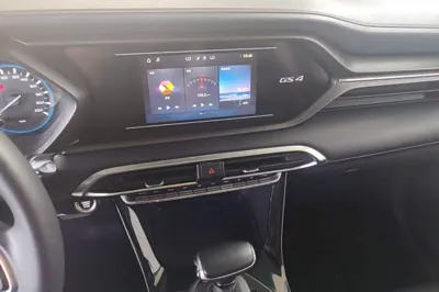 GAC Trumpchi GS4