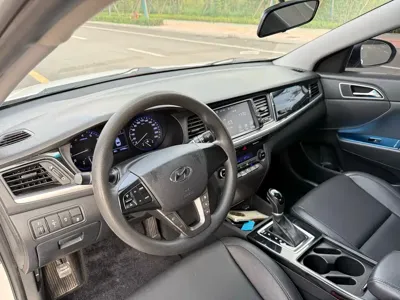 Hyundai Mistra
