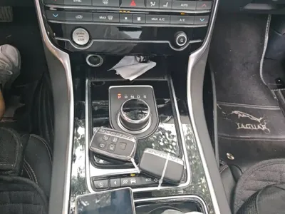 Jaguar XEL