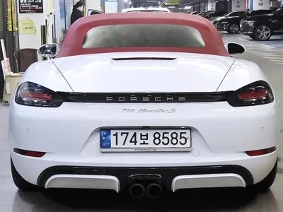 Porsche 718