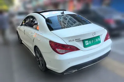 Mercedes-Benz CLA