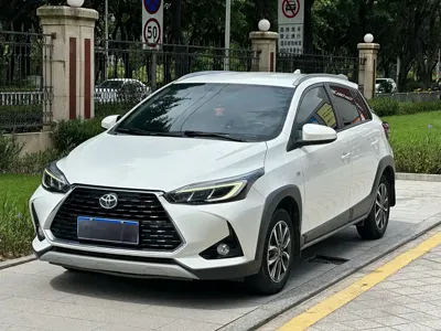 Toyota Yaris L