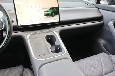 Leapmotor C16