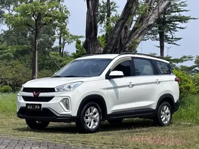 Wuling Hongguang S3