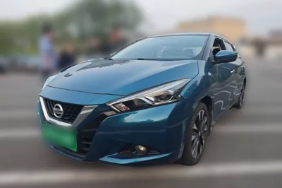 Nissan Lannia