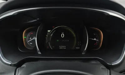 Renault-KoreaSamsung SM6