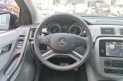 Mercedes-Benz R-Class