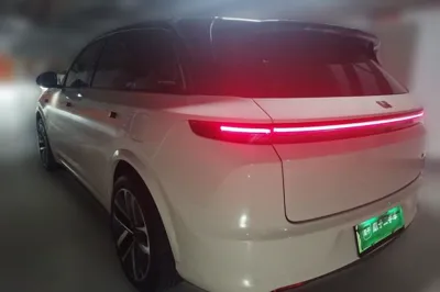 Li Auto L7