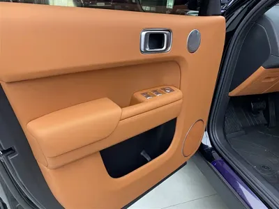 Li Auto Li L8
