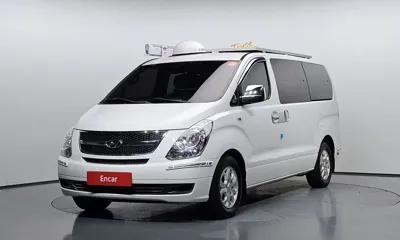 Hyundai Starex