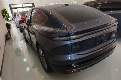 Nio EC6
