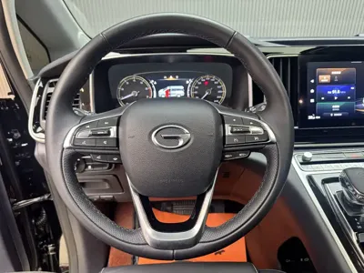 GAC Motor Trumpchi M8