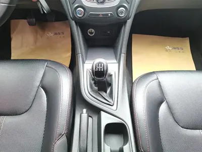 Chery Arrizo 5