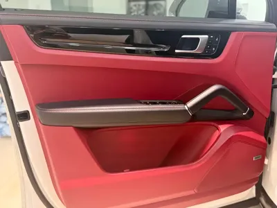 Porsche Cayenne Hybrid