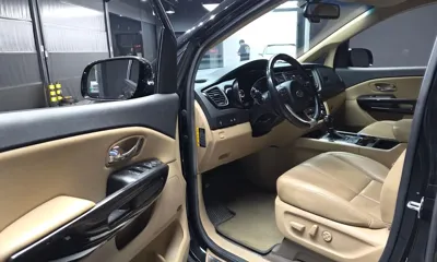 Kia Canival