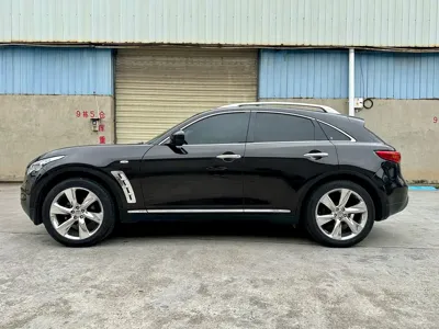 Infiniti FX