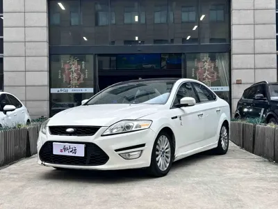 Ford Mondeo Zhisheng