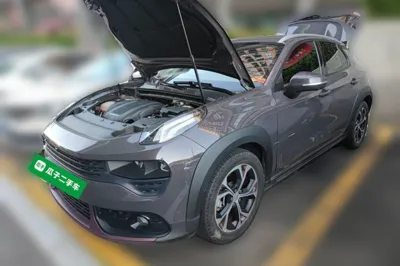 Lynk & Co 02