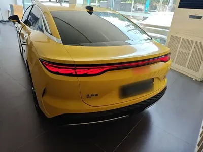 BYD 汉L