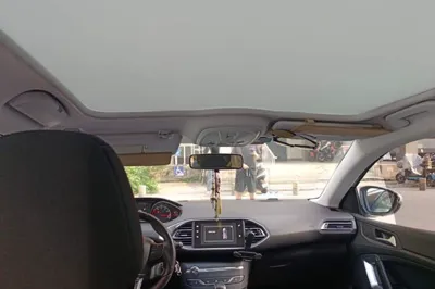 Peugeot 308S