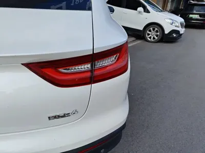 Baojun RC-6